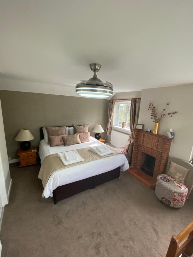 The Farmhouse Saxmundham Exterior photo